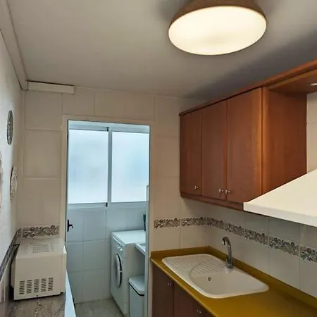 Sunny Days Apartment